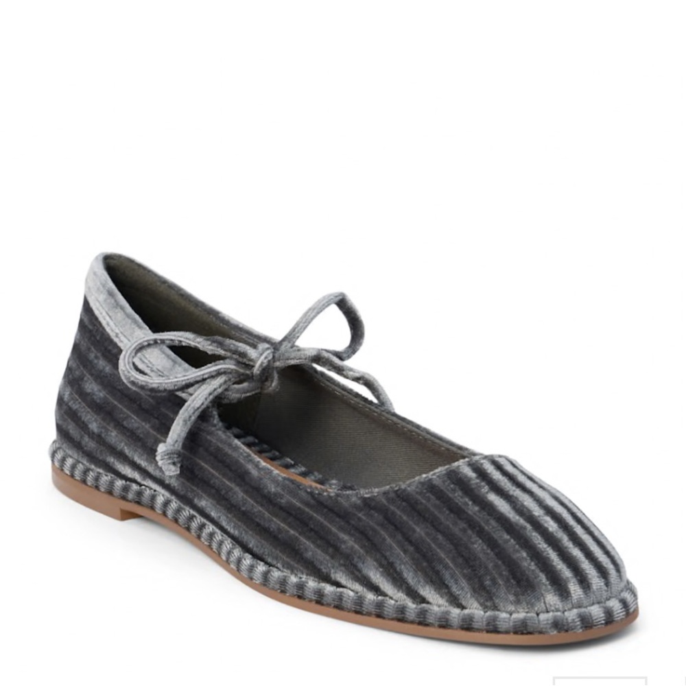 Coconuts by Matisse Women's Ballet Flat - Picture 5 of 5